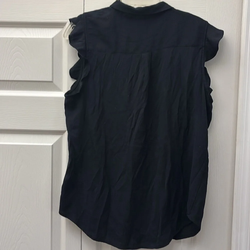 ❤️3 for $15!❤️ Black blouse “Who What Wear”, size large Rayon/Polyester - Picture 2 of 4